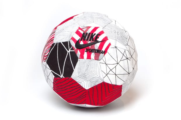 St. Alfreds x Nike Sportswear Six Points Artist Ball Auction