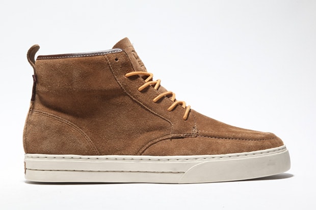CLAE 2010 Fall/Winter Jones