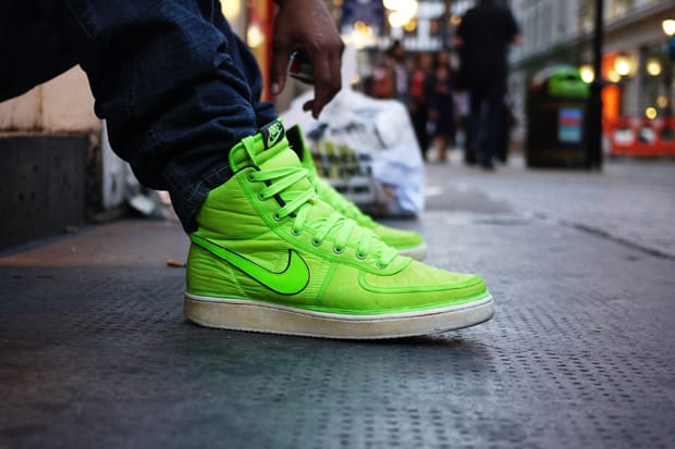 Streetsnaps: Neon