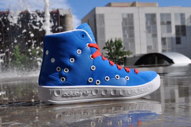 adidas 2010 Fall/Winter Replace Mid