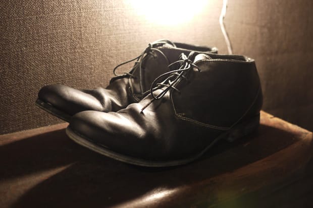 Augusta Black Lace Horse Oil Shoe