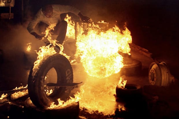 Lakai Skate and Create 2010 "LAKAIROMANIA" Video