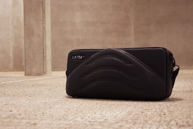 LAT56° Red-Eye Garment Carrier