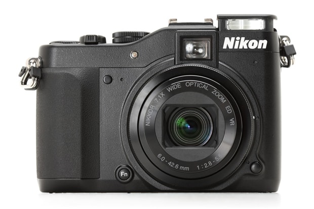Nikon COOLPIX P7000