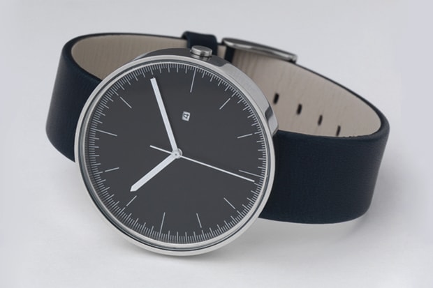 Uniform Wares 200 Series Calendar Wristwatch