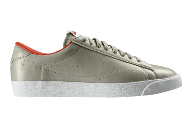 Nike Tennis Classic AC Stone/Team Orange