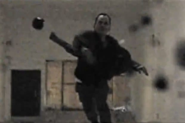 Niels Shoe Meulman "Calligraffiti Throw Ups" Behind the Scenes Video