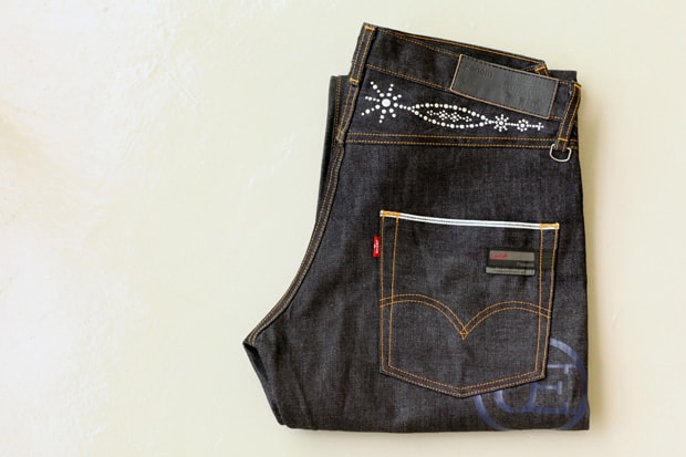 uniform experiment x Levi’s Fenom U.E. NAVY DISCO Decoration Denim - A Closer Look