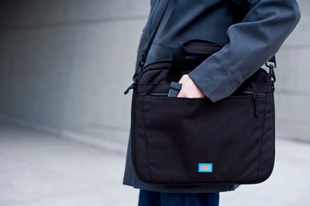 alkr Compact Urban Briefcase