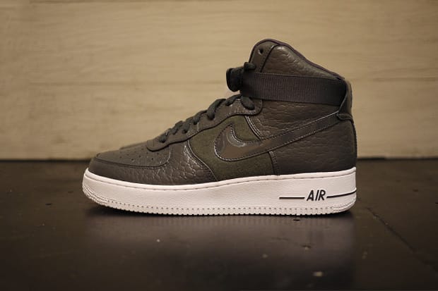 Nike Sportswear Air Force 1 High Premium "Wool Snake"