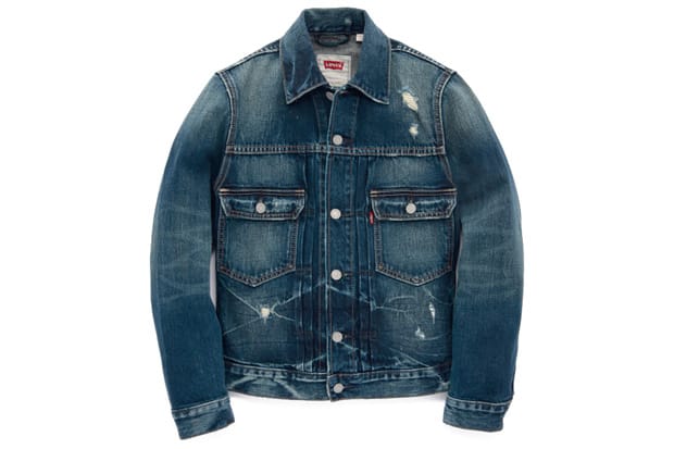 levi's red jeans jacket
