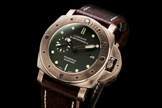 Panerai Bronze Luminor Sub PAM 382 Watch