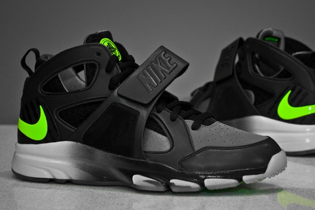 Nike Zoom Huarache Trainer Black/Cool Grey/Volt