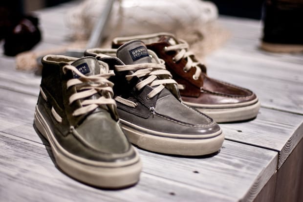 sperry top sider chukka boot