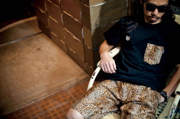 BOUNTY HUNTER Leopard Pocket Tee 