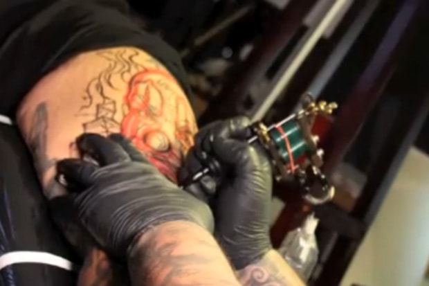EWOK 5MH: Mister Cartoon Tattoo Session with COPE2