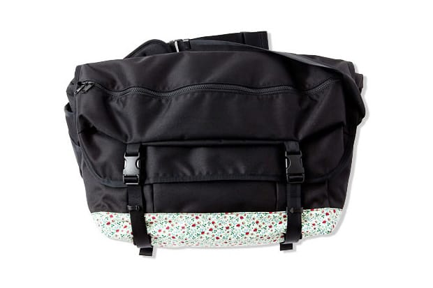 Liberty x CASH CA Messenger Bag