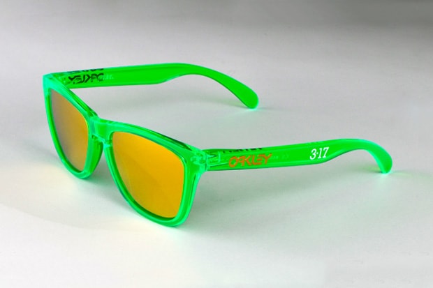Oakley Frogskins "St. Paddy's Day" Sunglasses
