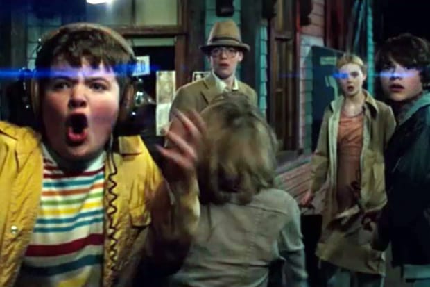 Super 8 Film Trailer