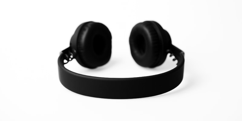 AIAIAI: Reductive Headphone Design