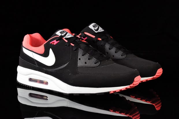 Nike Air Max Light Voltage Cherry