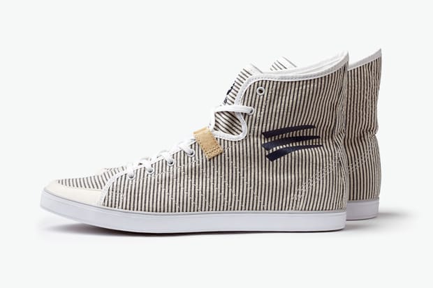 adidas SLVR Core Mid