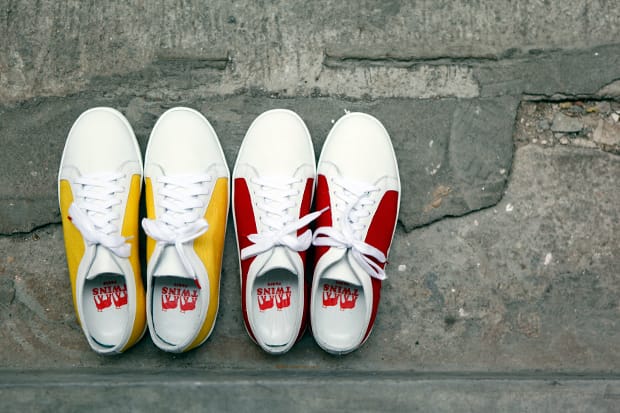 TWINS for Peace Leather Sneaker