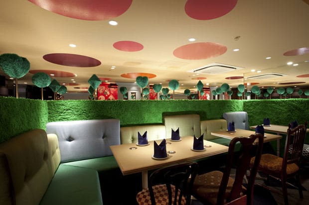 Alice in Wonderland Restaurant Tokyo