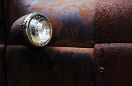 FUJIFILM X100: A Welcomed Hybrid