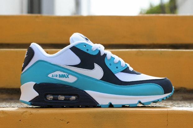 Nike Air Max 90 White/Chlorine Blue
