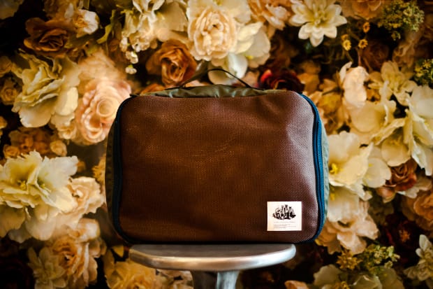 UNDERCOVER G6C25 Laptop Bag