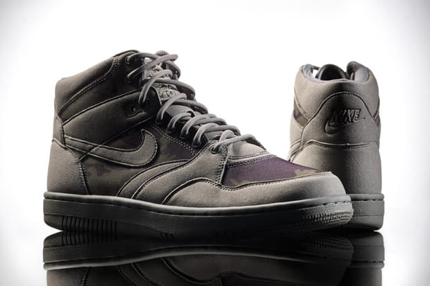 Stussy x Nike Sportswear Sky Force 88 Mid TZ