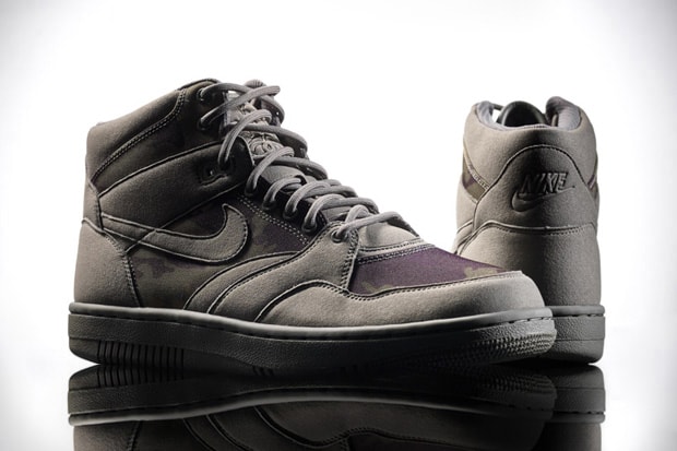 Stussy x Nike Sportswear Sky Force 88 Mid TZ