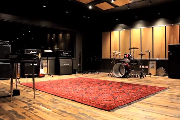 Converse Rubber Tracks Video