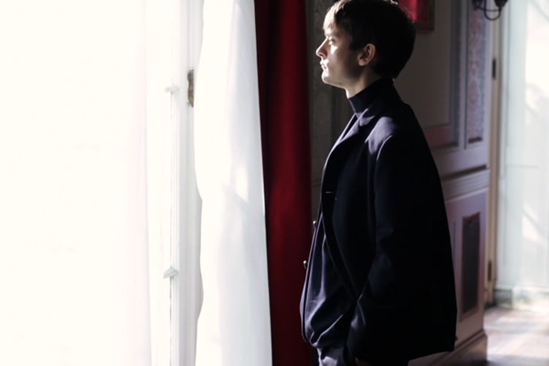 Prada 2011 Fall/Winter Photo Shoot Behind-the-Scenes Video