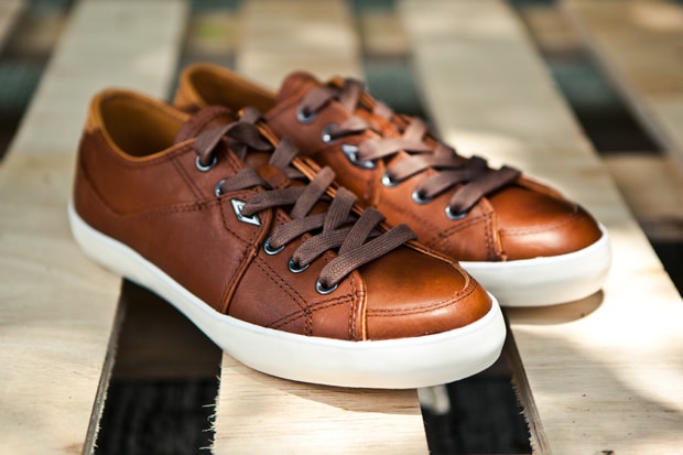 Umbro Brown Milton Leather