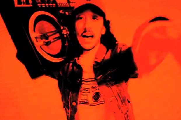 uniform experiment 2011 Fall/Winter Video Trailer 2