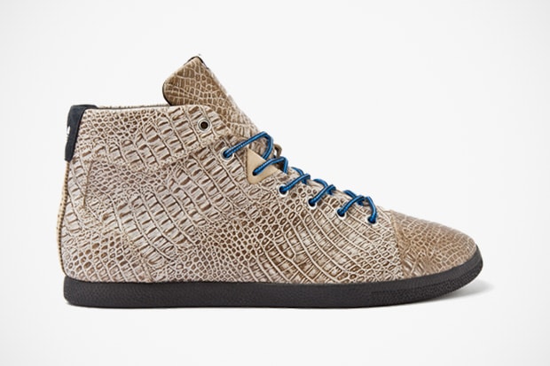 adidas Originals Azzi Mid "Croc"
