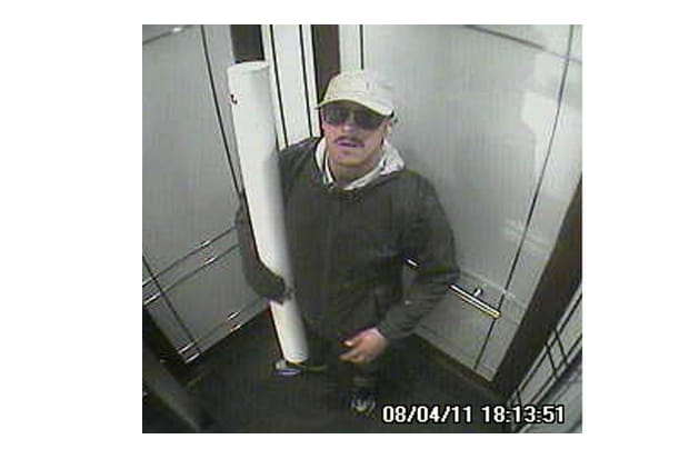 Burglar Steals $100,000 Artwork from Marc Ecko Gallery