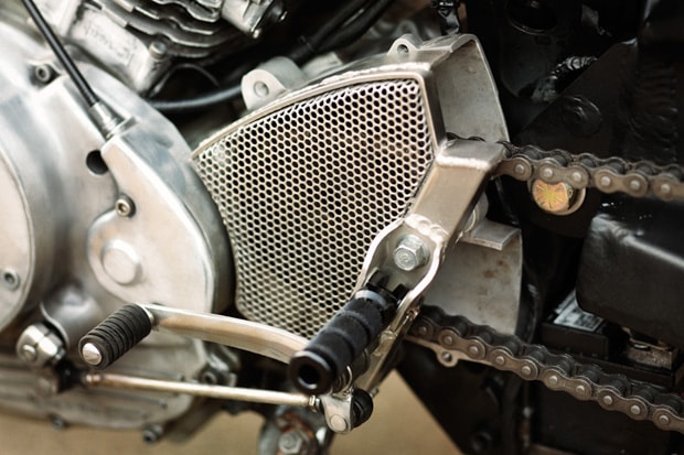 Classified Moto XV920