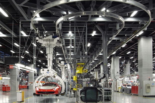 designboom: Ferrari Factory Tour - Assembly Line