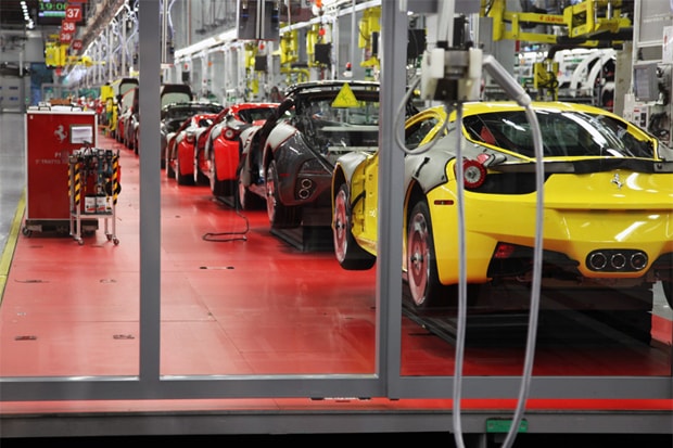 designboom: Ferrari Factory Tour - Assembly Line