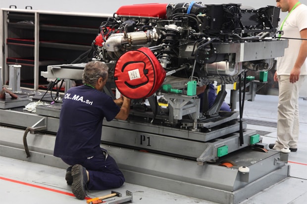 designboom: Ferrari Factory Tour - Assembly Line