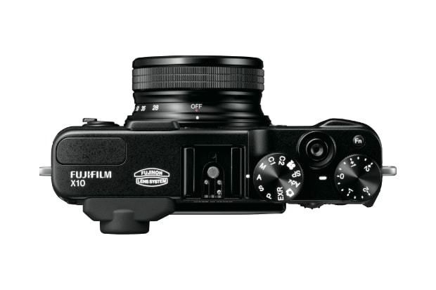 Fujifilm X10 - A Closer Look