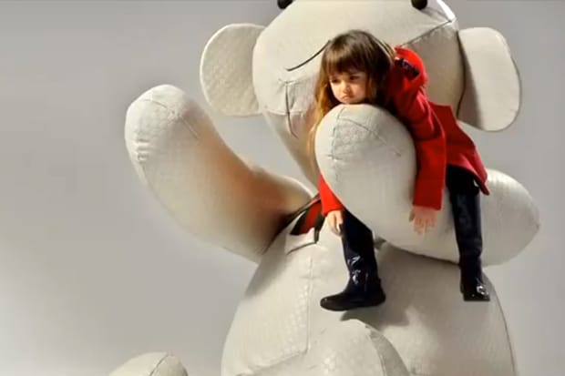 Gucci Children 2011 Fall/Winter Collection Video
