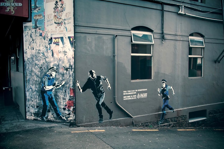 Kiwi Police do Banksy-Style Recruitment Street Ads