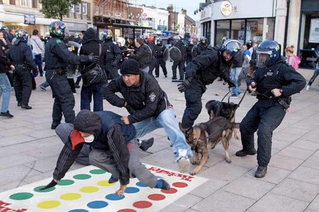 London photoshoplooters