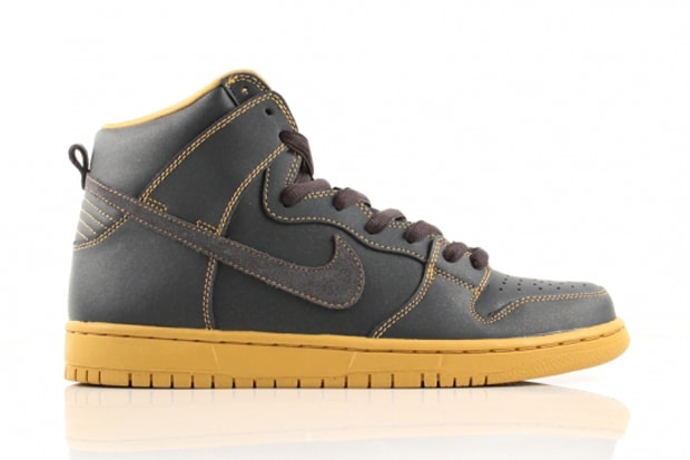Nike SB Dunk High Pro "Anthracite/Gold"