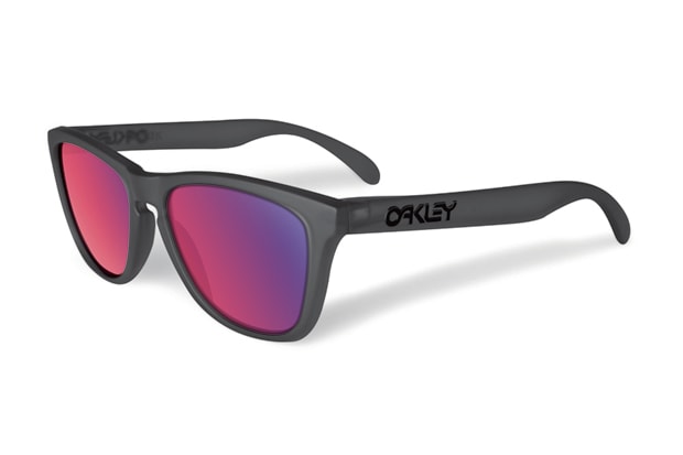 Oakley Frogskins Blacklight Pack