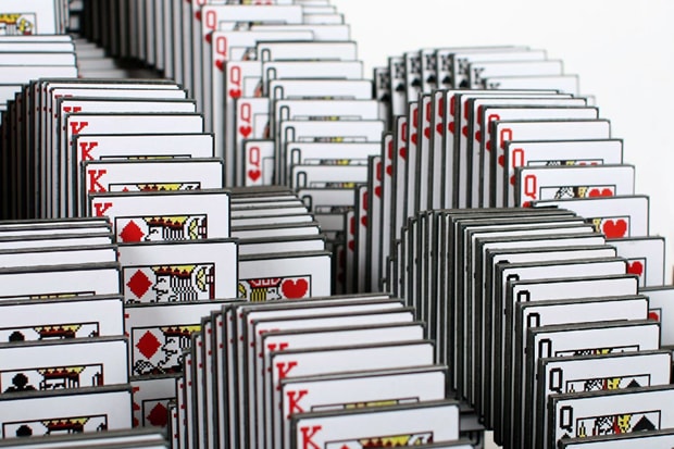 Skrekkøgle Solitaire 'Win' Sculpture